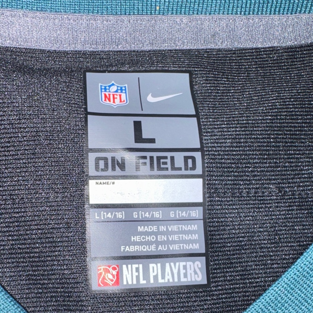 Kids Eagles NFL Wentz Jersey - Picture 7 of 9
